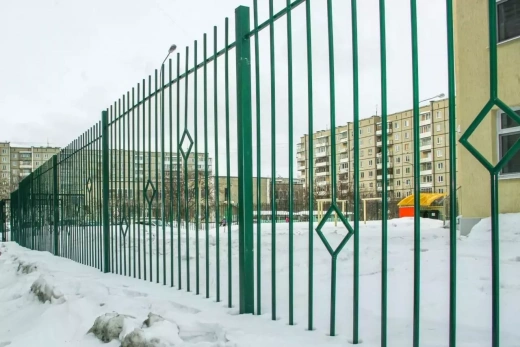 Забор из сварных панелей «Strong», серия «Звёздный»